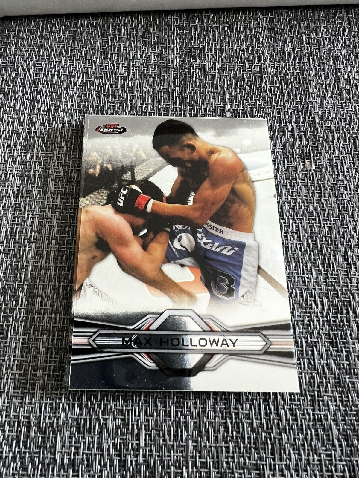 Ultimate Guide to Max Holloway Rookie Cards: Value, Rarity & More