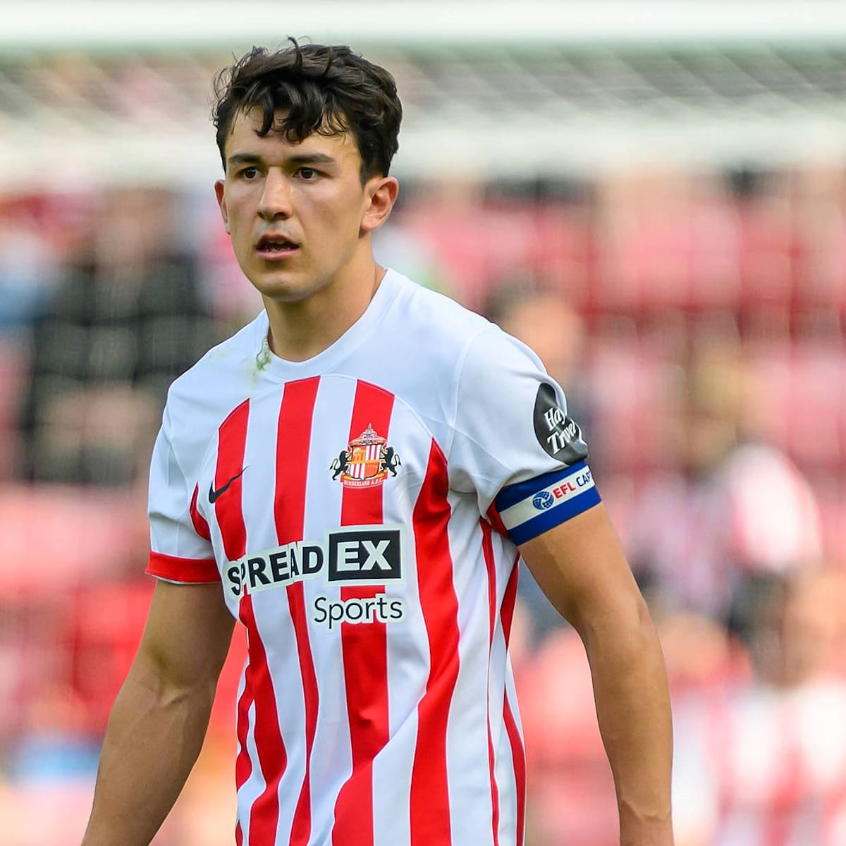 Sunderlands Luke ONien Salary Breakdown: Latest Figures Revealed