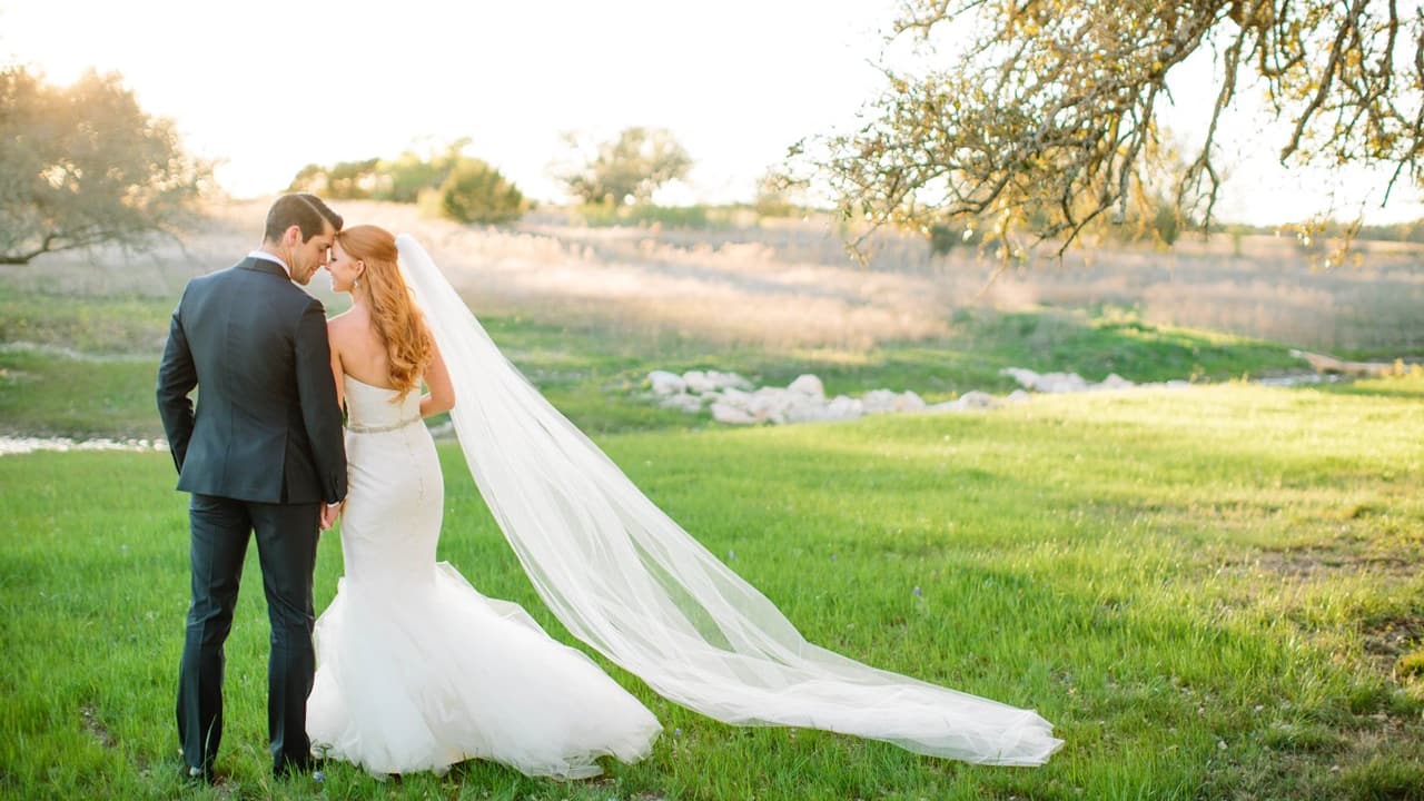 Justin Tucker’s Wife Amanda Bass: Age, Marriage, and Family Insights