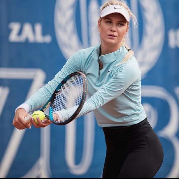 Top 10 Sexiest Tennis Stars: The Hottest Players on the Court