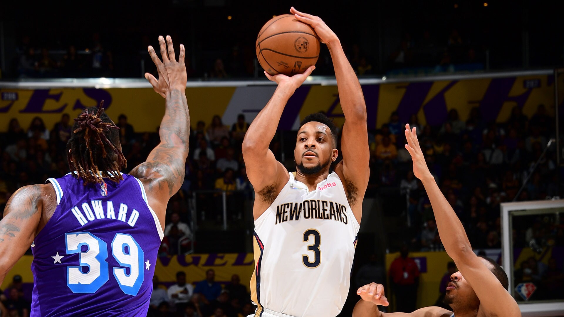 CJ McCollum vs Los Angeles Lakers: Key Stats and Highlights from Last 10 Games