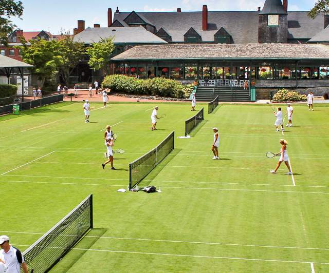 Discover the Worlds Most Beautiful Tennis Courts: A Global Tour