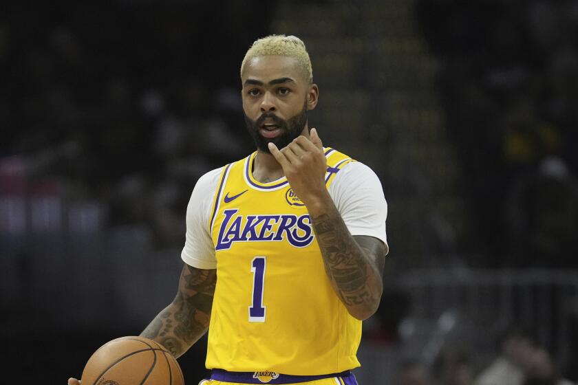 Explore the 2014-15 Los Angeles Lakers Roster: Team Overview & Player Details
