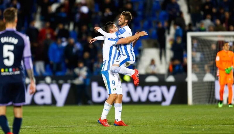 Estudiantes vs Huachipato Prediction for May 2024: Expert Analysis & Betting Odds