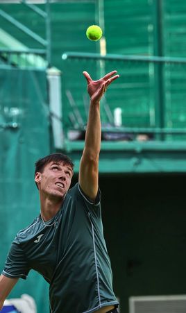 2024 Marozsan vs Safiullin Prediction: Expert Tips for the Halle Open