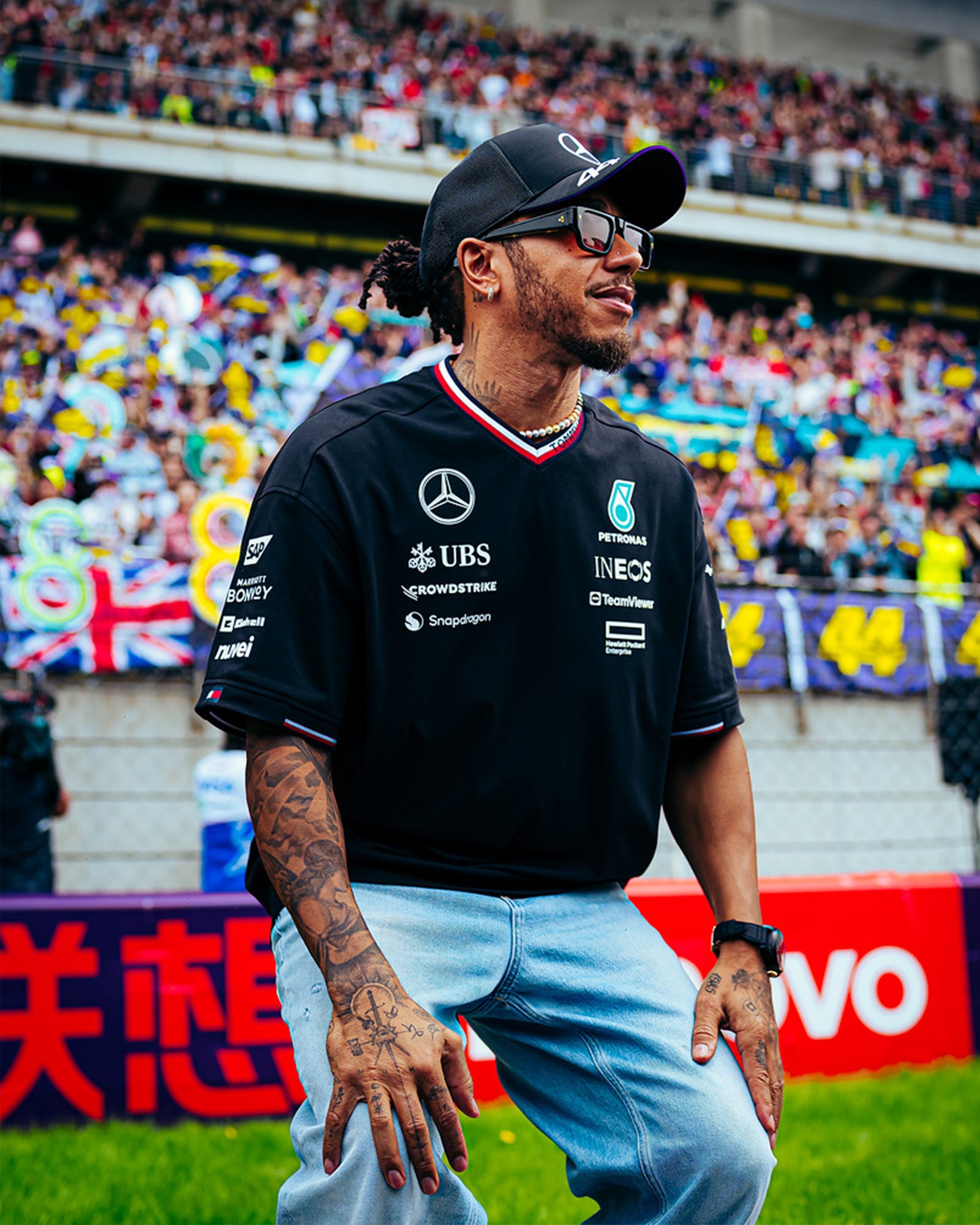 Shop Official Lewis Hamilton Apparel & F1 Merch - T-Shirts, Caps & More