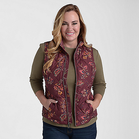 Revitalize Your Wardrobe with Christopher and Banks Vests – Shop Now!