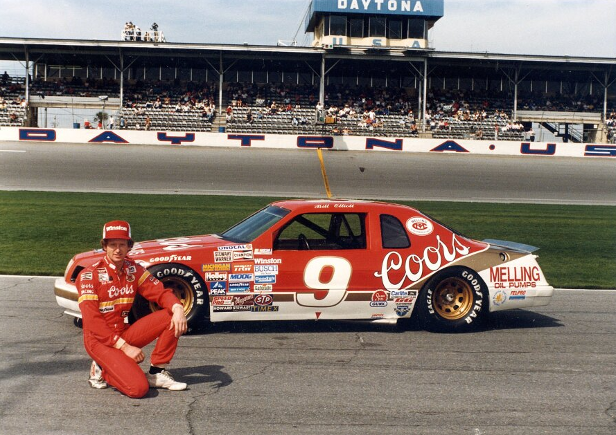 1985 Ford Thunderbird NASCAR: Bill Elliotts Historic Wins and Championship Season
