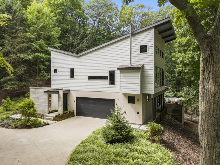 Explore Kirk Cousins Exclusive Saugatuck Home: A 11,000-Square-Foot Dream