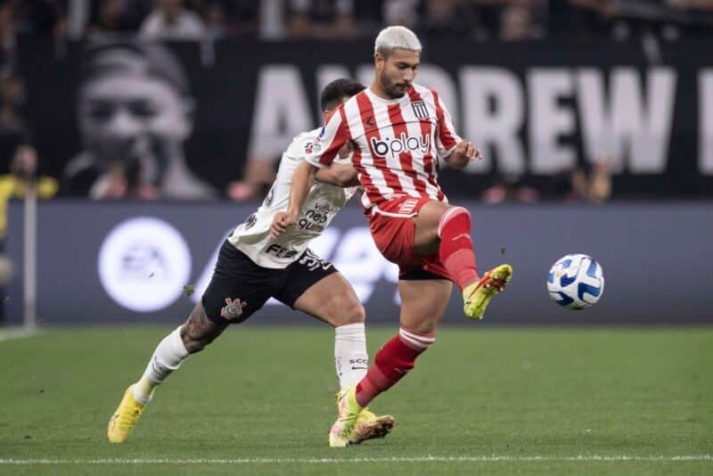 Estudiantes vs Huachipato Prediction for May 2024: Expert Analysis & Betting Odds
