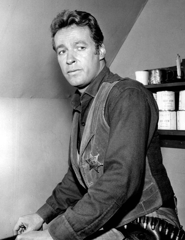 Russell Johnson Net Worth: Discover the Wealth of The Professor