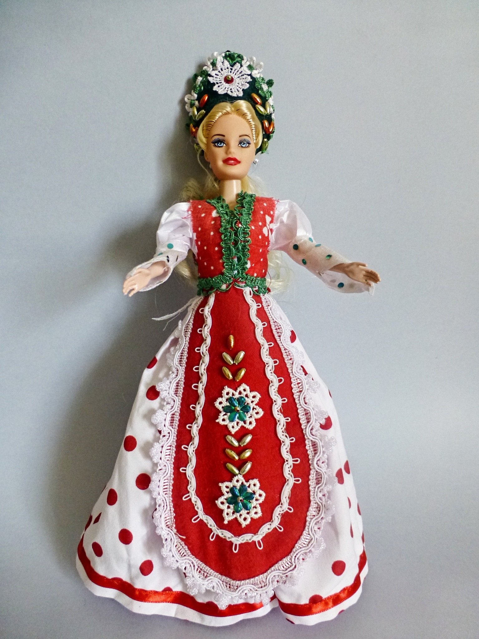 Explore the Best Hungarian Barbie Dolls with Traditional Embroidered Dresses