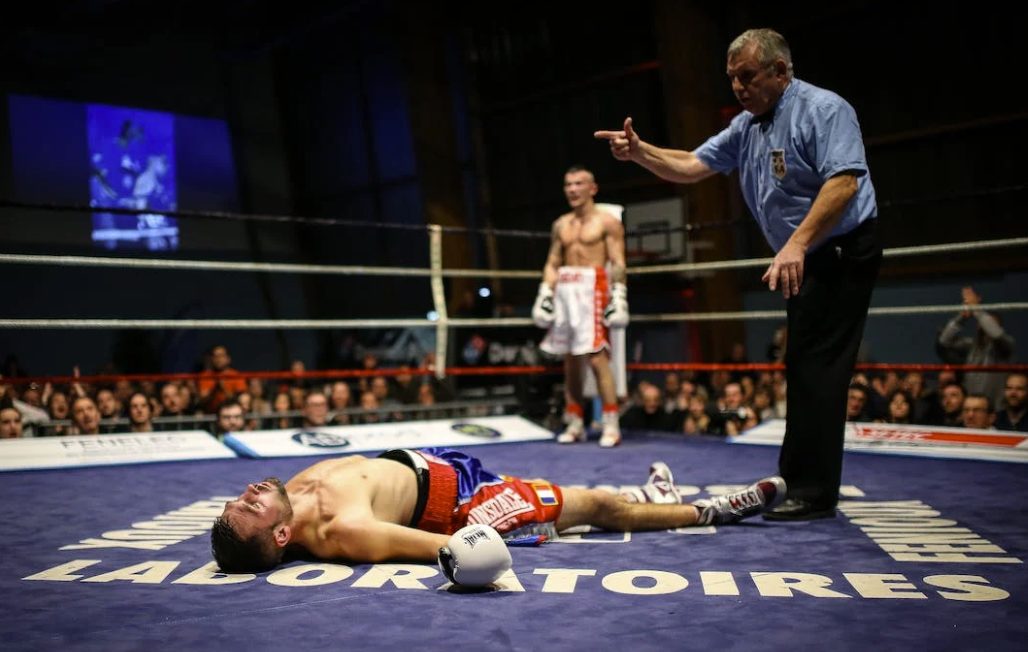 Discover Who the Highest-Paid Boxing Referee Is and How Much They Earn