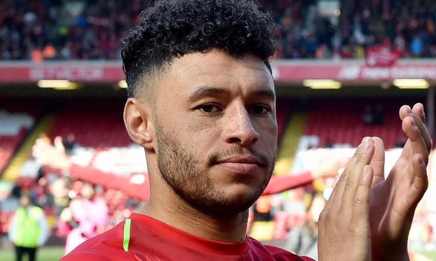 Iconic Football Players Wearing Number 15: From Oxlade-Chamberlain to Vidić