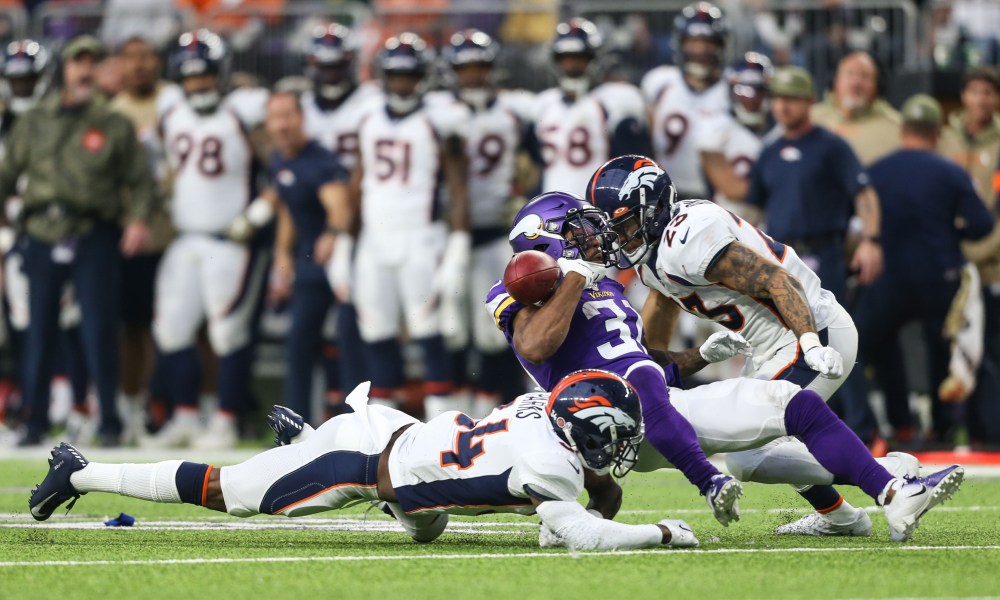 What is the All-Time Record Between Denver Broncos and Minnesota Vikings?
