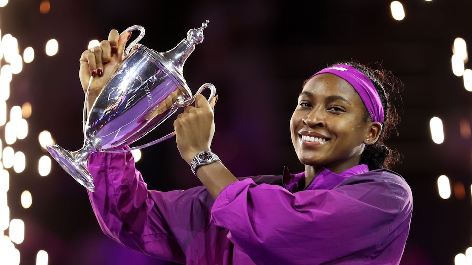 Coco Gauff Return Winner T-Shirt - Celebrate Her Epic WTA Finals Victory
