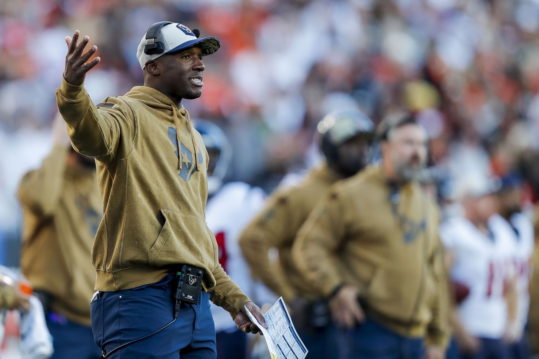 Wondering why NFL coaching staff wearing brown? Get the full scoop right here!