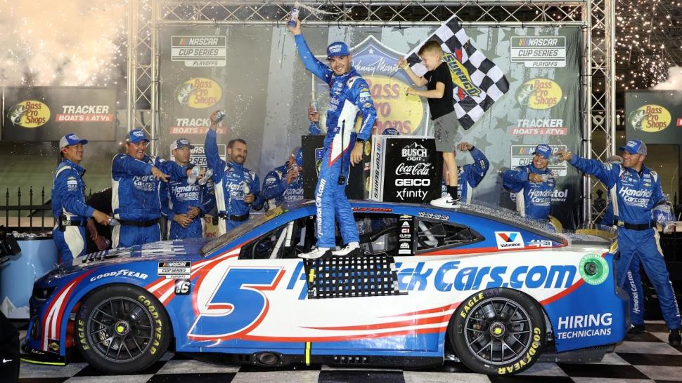 NASCAR Race at Bristol Results: Who Won? See the Winner and Full Standings!