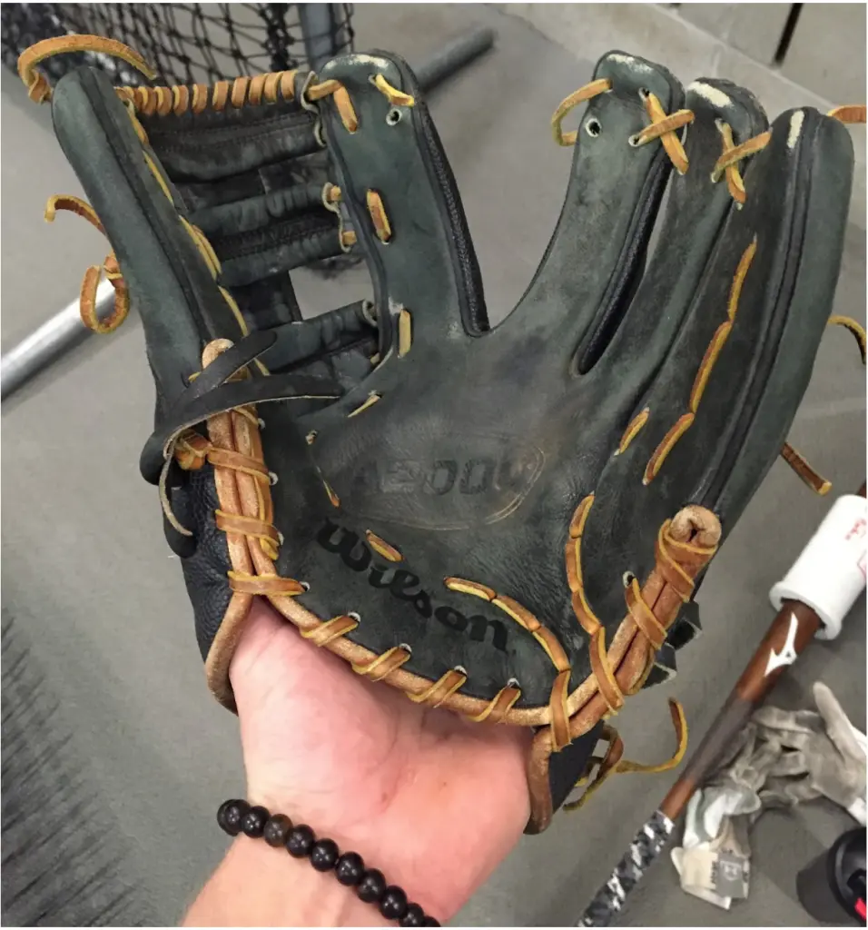 How Do You Dry a Baseball Glove? Quick Tips to Keep Your Glove in Shape!