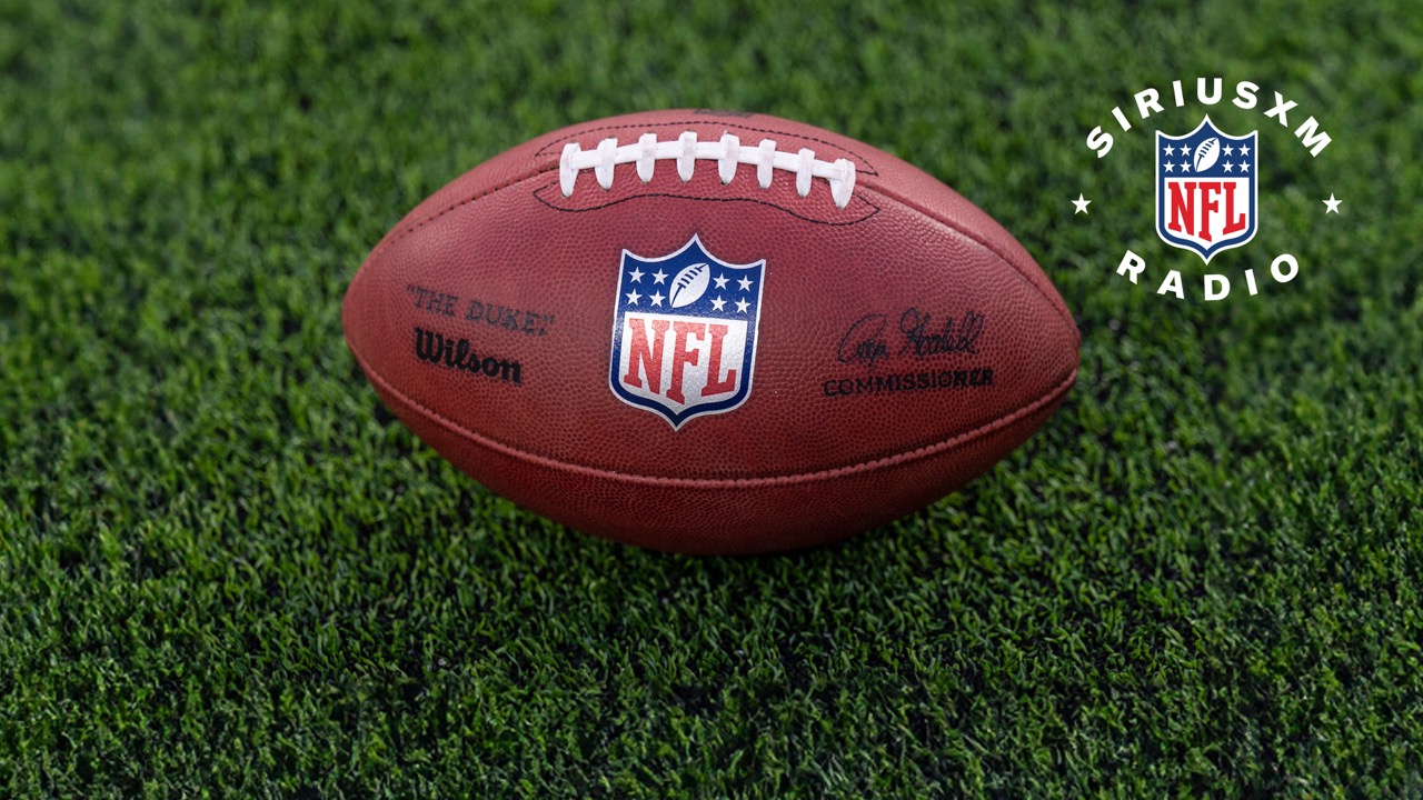 Live NFL on AM Radio: Find Your Local Station for Game Day