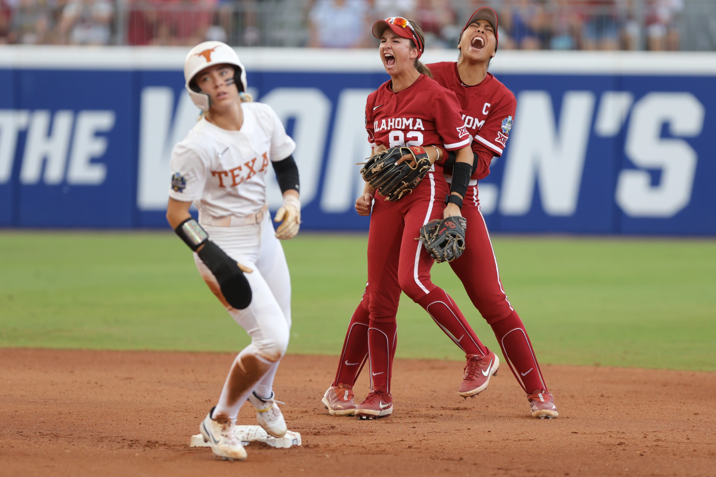 Is There a Womens Baseball League Today? Heres the Latest Schedule and Team Information.