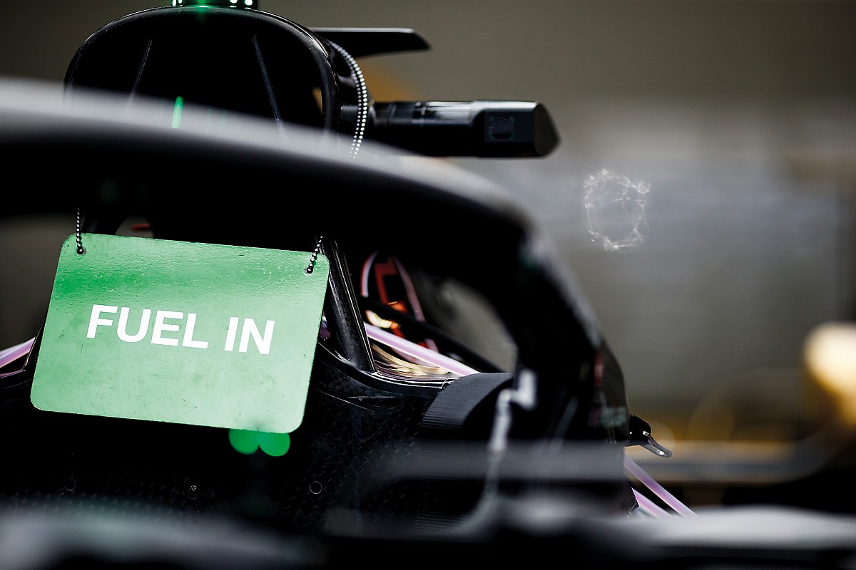 Ever Wondered How Much Fuel Does an F1 Car Hold? Get the Facts Here