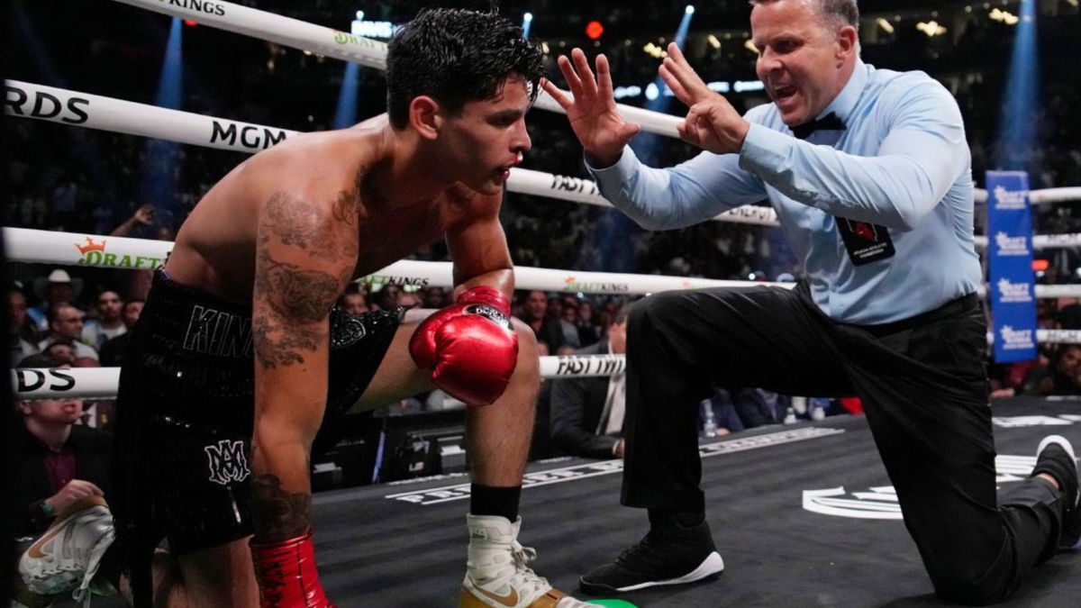 Whats a rehydration clause in a boxing contract? Heres how it affects fighters.