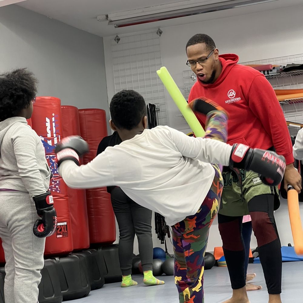 How Much Are Boxing Classes Near Me? Find Affordable Options Today