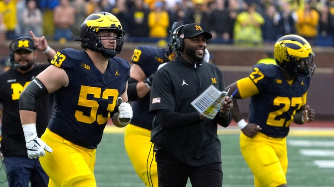 What Channel is the Michigan Football Game On? Find Out Where to Watch Now!