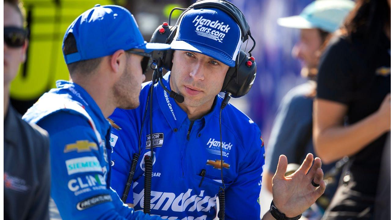 How Much Does a Crew Chief Make in NASCAR? Simple Guide to Earning Potential!