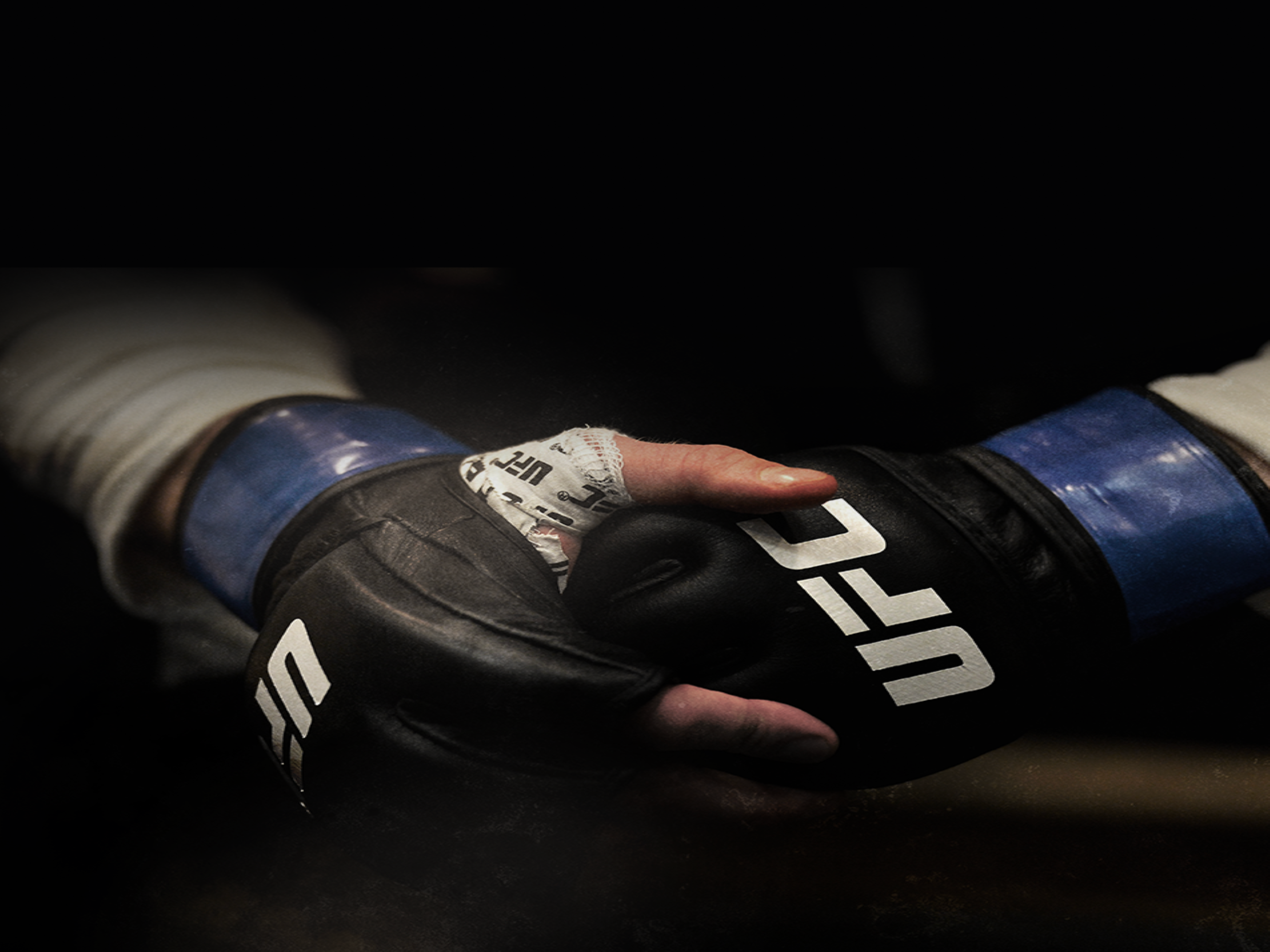 Does Buffalo Wild Wings Show PPV Boxing? Your Guide to Fight Night Viewing!