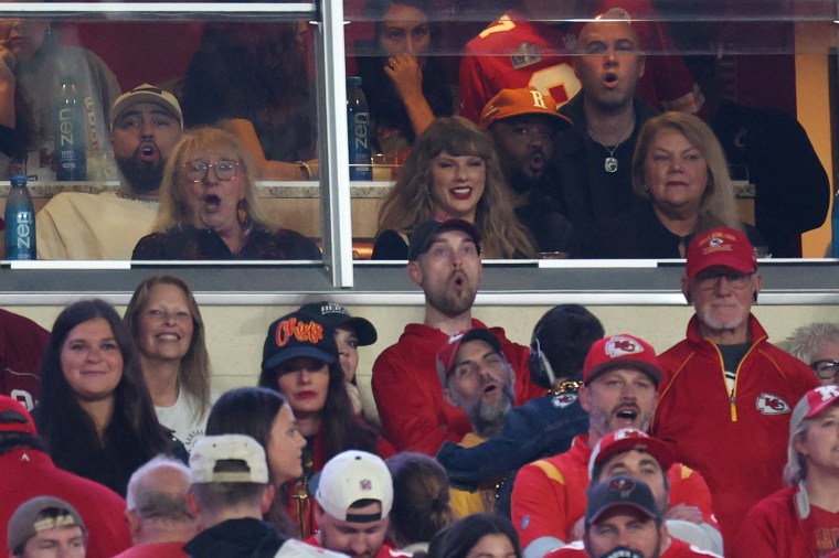 Is Taylor Swift at the Chiefs Game Today? All the Clues Pointing to a Possible Yes!