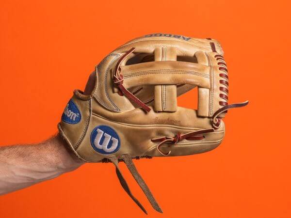 Using a Softball Glove in Baseball:Can I use it or Will it work?