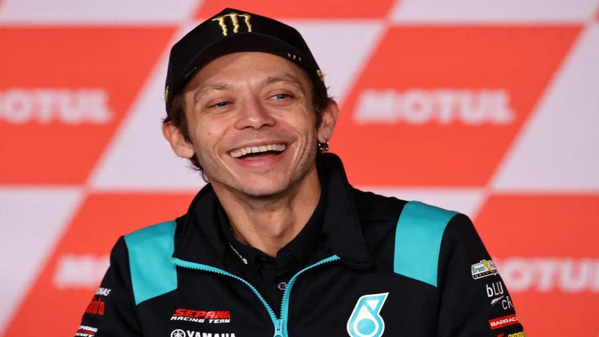 Whats Valentino Rossis Net Worth? See His Earnings!