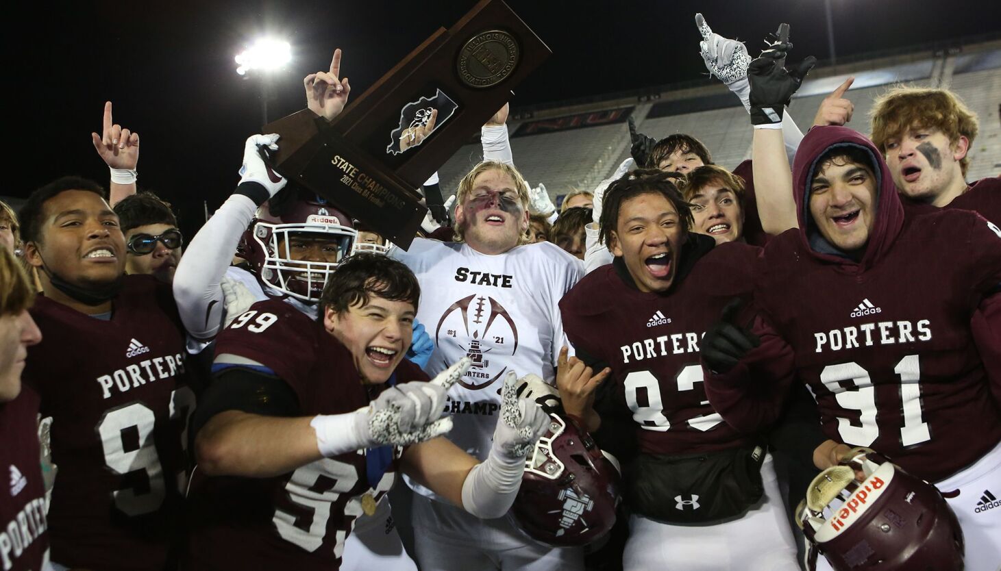 Is De La Salle Chicago Football a Winning Team? Check the Record!
