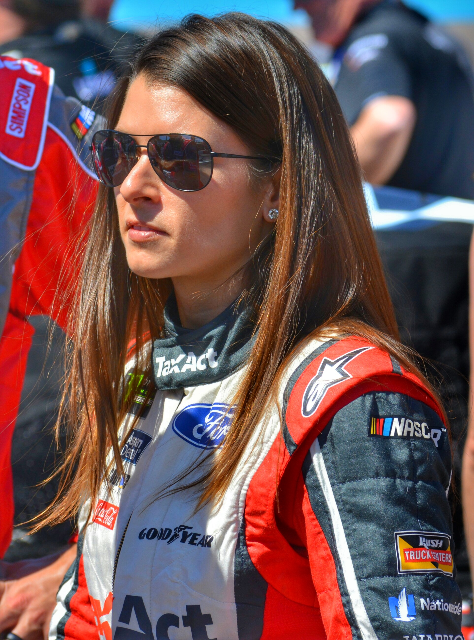 Has Danica Patrick won a NASCAR race or come close? Lets Check!