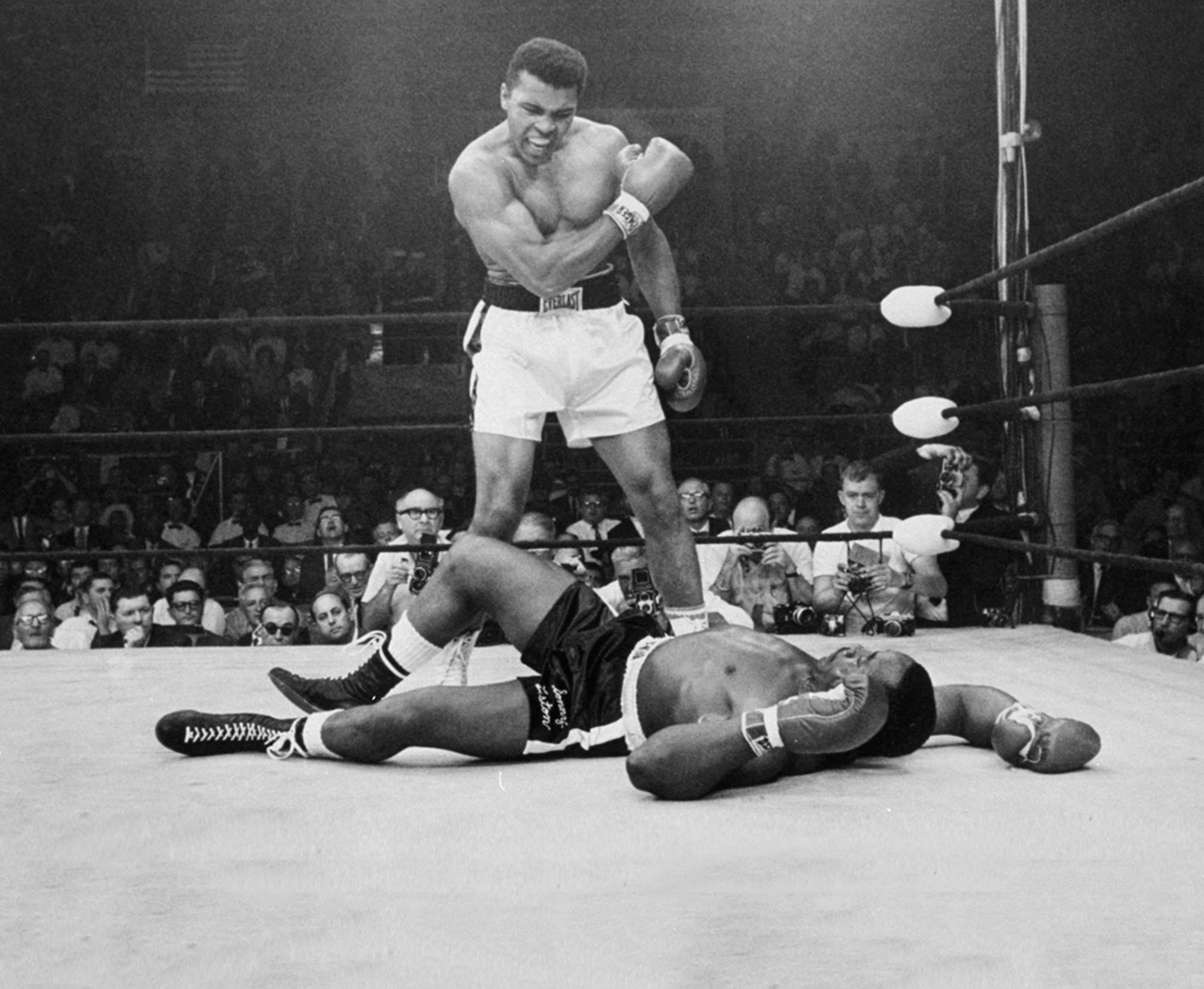 The Muhammad Ali Physique: What Made Him a Boxing Legend!
